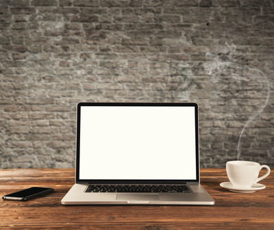 高清筆記本電腦背景素材 軟件與輔助設備的完美視覺呈現